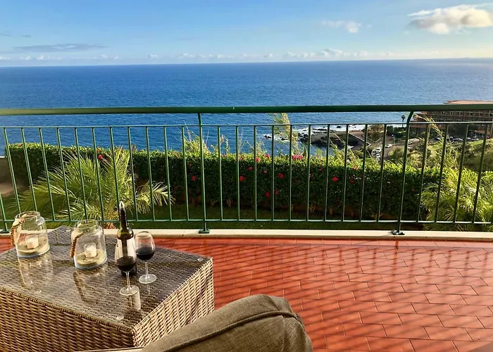 Oceanic Apartment Canico (Madeira)